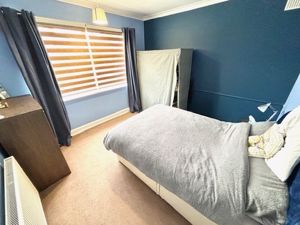 Bedroom- click for photo gallery